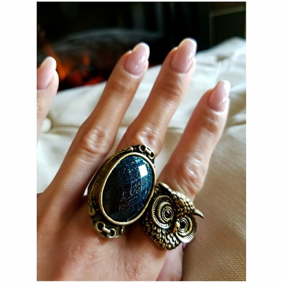 🦉 2 ASOS Statement Rings 🦉 - Picture 3 of 4